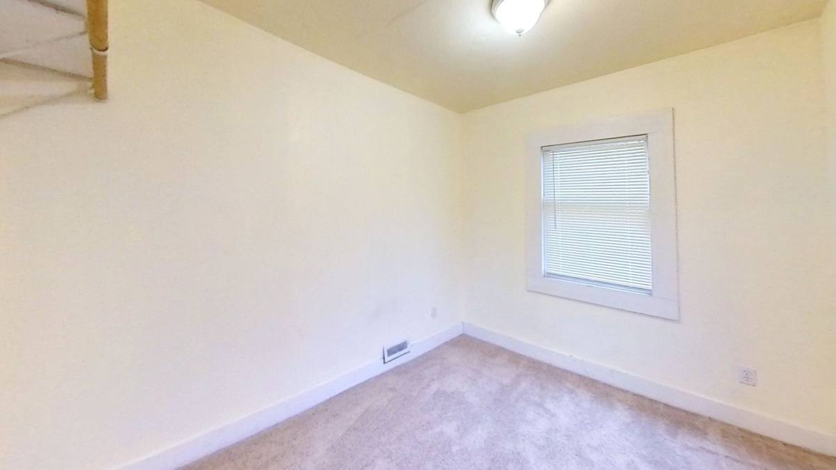 House for rent at 412 Lakeway Dr, Bellingham, WA 98225