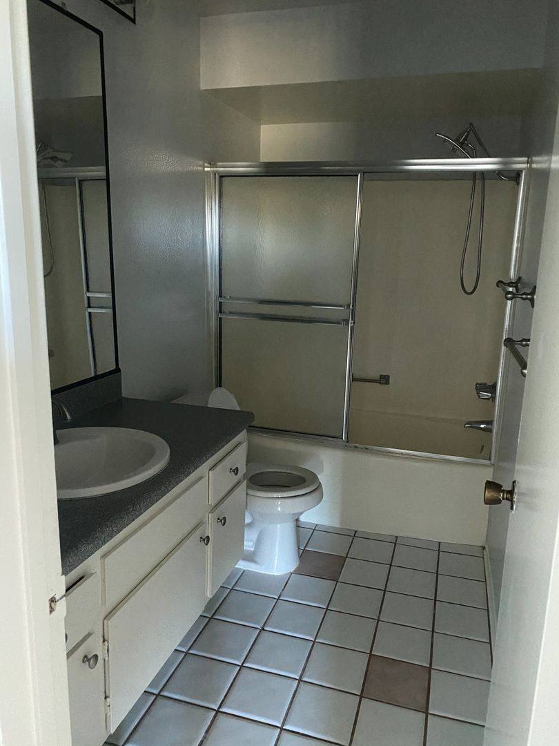 Apartment for rent at 6416 Friars Rd #306, San Diego, CA 92108