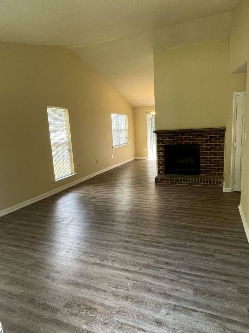 House for rent at 6714 Marston Court, Charlotte, NC 28215