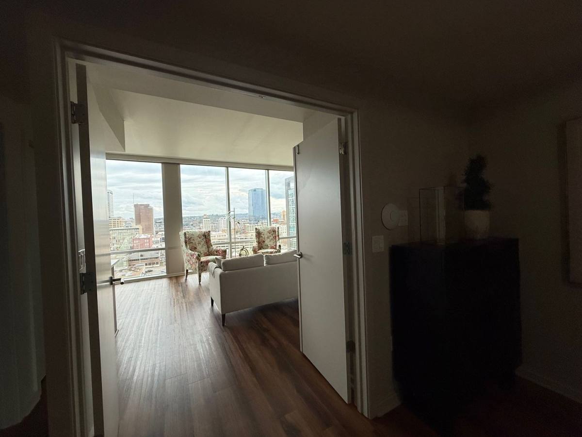 Apartment for rent at 315 Rock St #1406, Little Rock, AR 72201