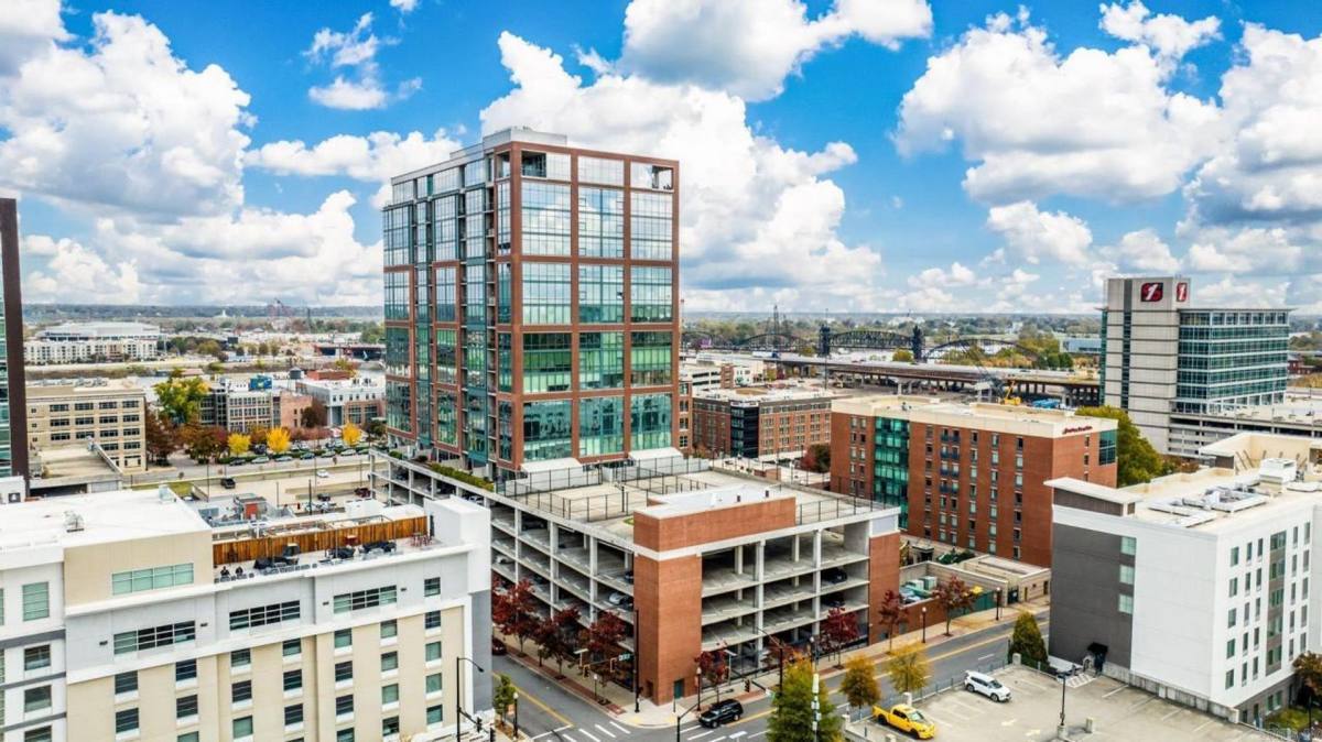Apartment for rent at 315 Rock St #1406, Little Rock, AR 72201