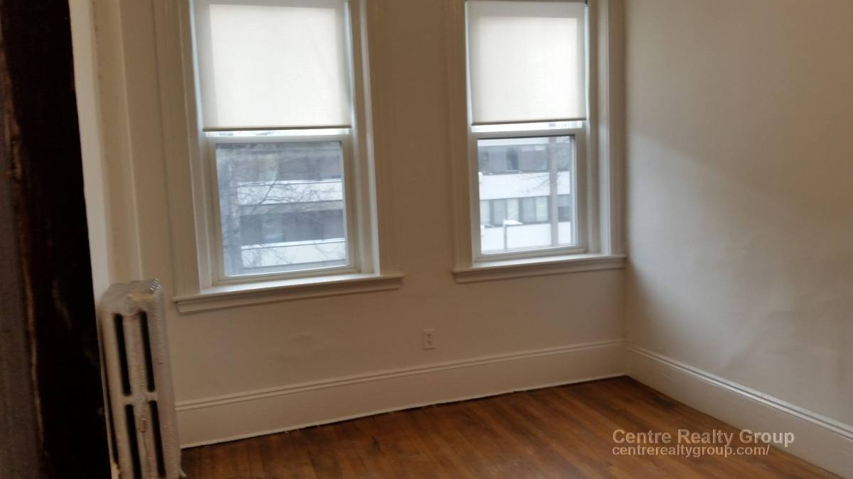Apartment for rent at 122 Warren St, Brighton, MA 02135