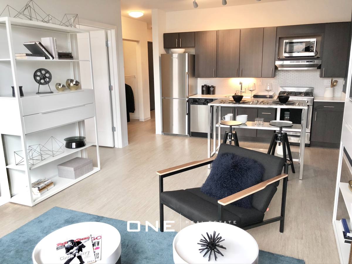 Apartment for rent at 156 W Superior #2, Chicago, IL 60654