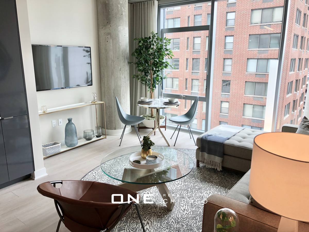 Apartment for rent at 316 W Illinois #3, Chicago, IL 60654