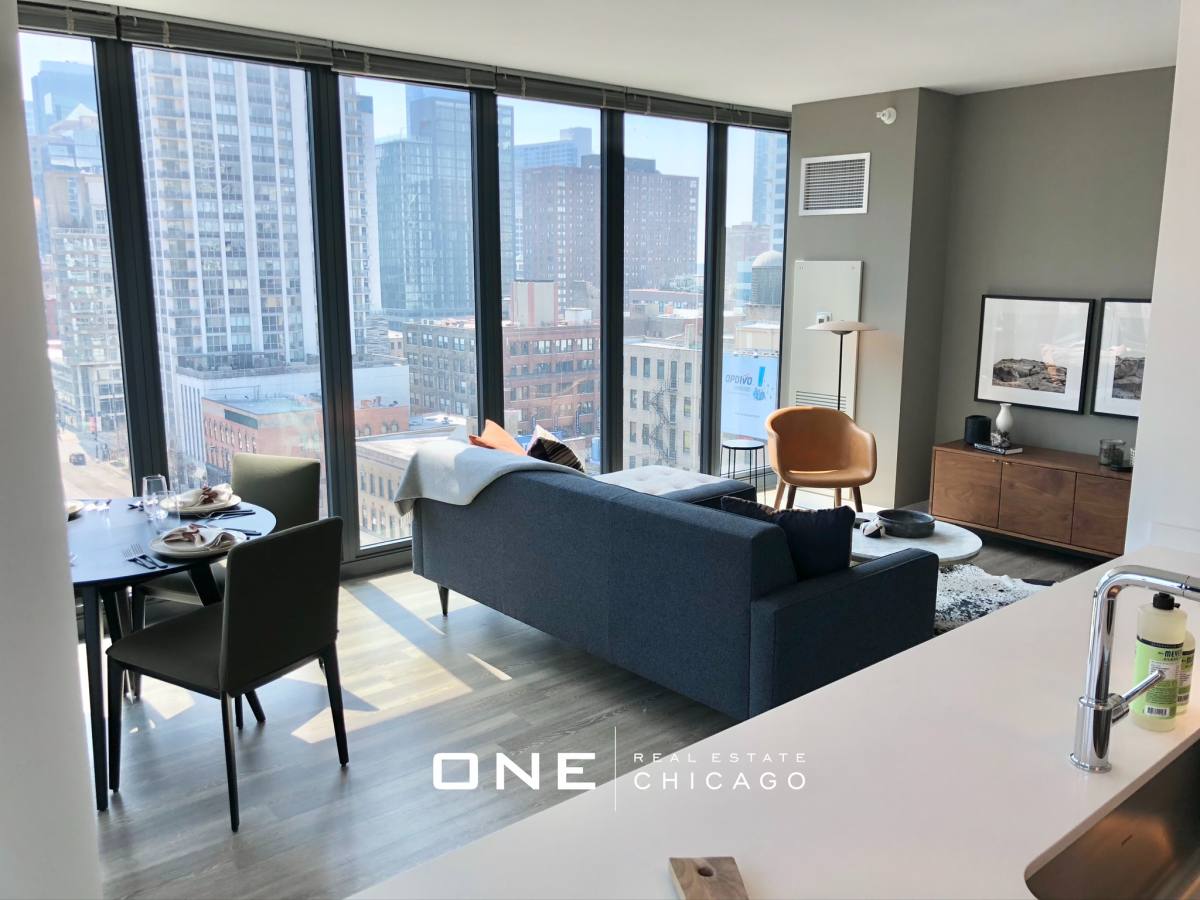 Apartment for rent at 629 N Wells #4, Chicago, IL 60606