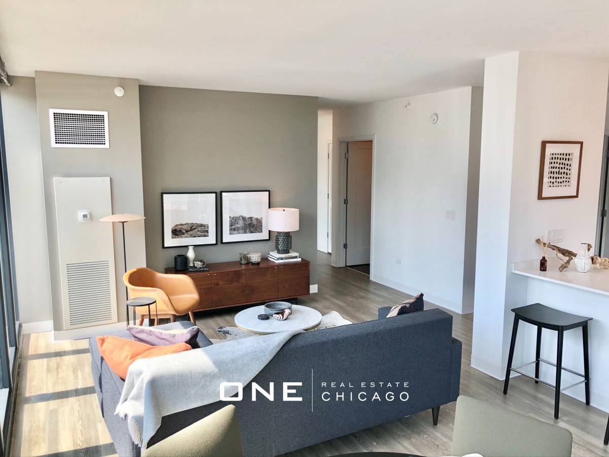 Apartment for rent at 629 N Wells #6, Chicago, IL 60606