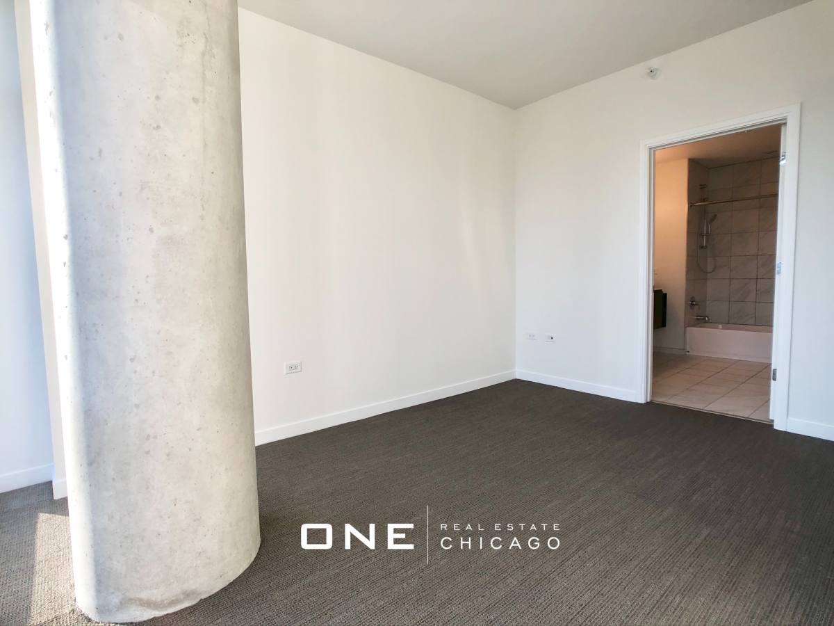 Apartment for rent at 813 N Lasalle #23, Chicago, IL 60654