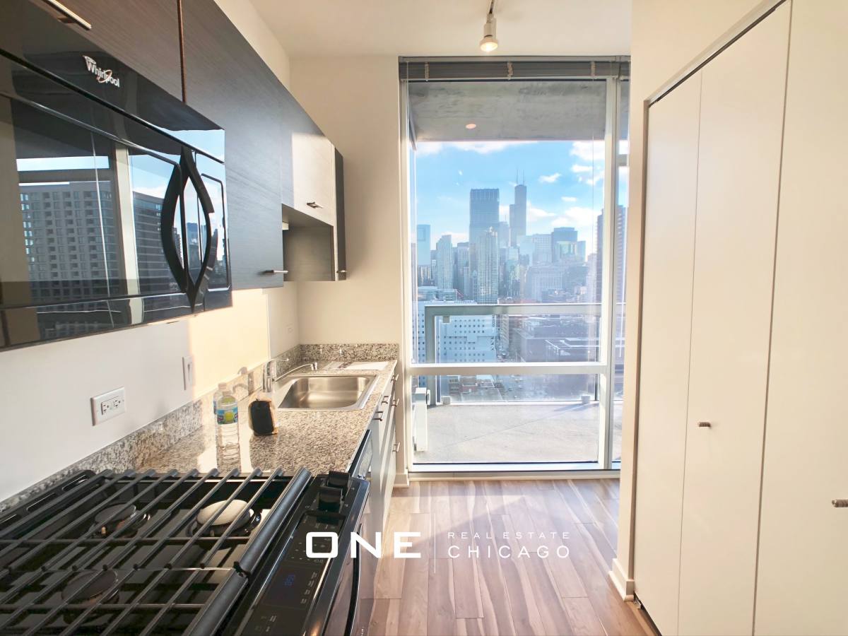 Apartment for rent at 813 N Lasalle #23, Chicago, IL 60654
