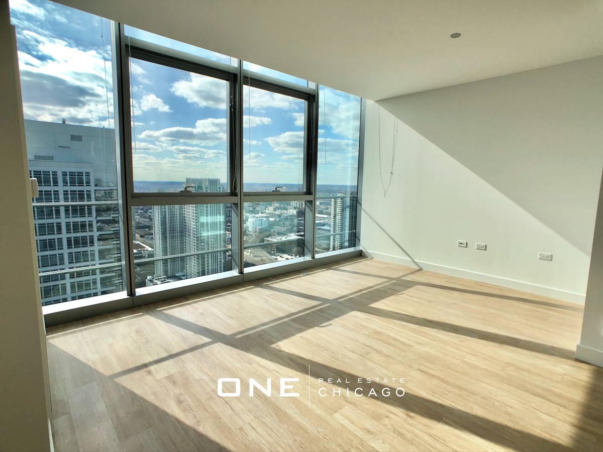 Apartment for rent at 333 W Wolf Point Plaza #1, Chicago, IL 60654