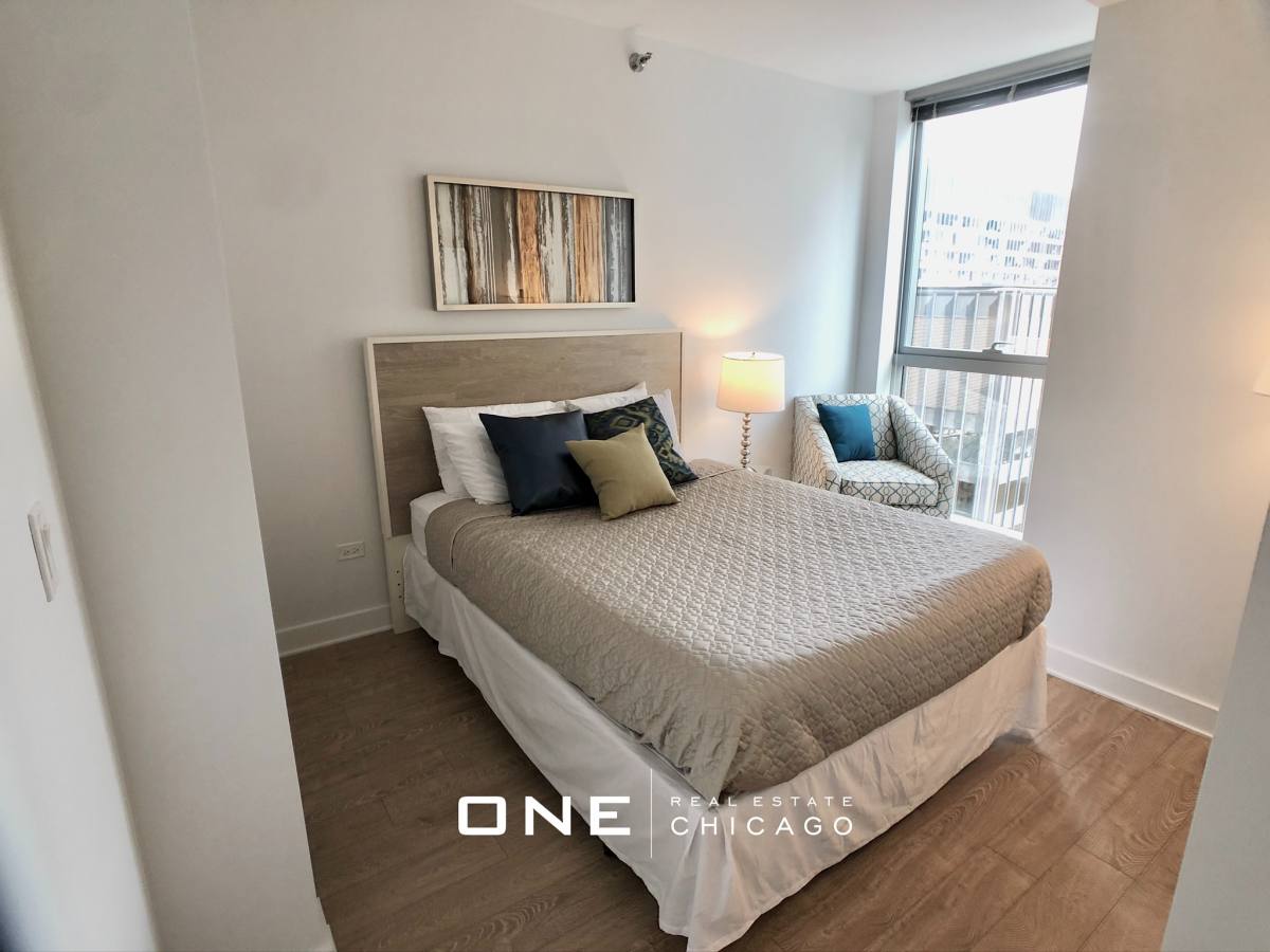 Apartment for rent at 210 N Michigan #2, Chicago, IL 60601