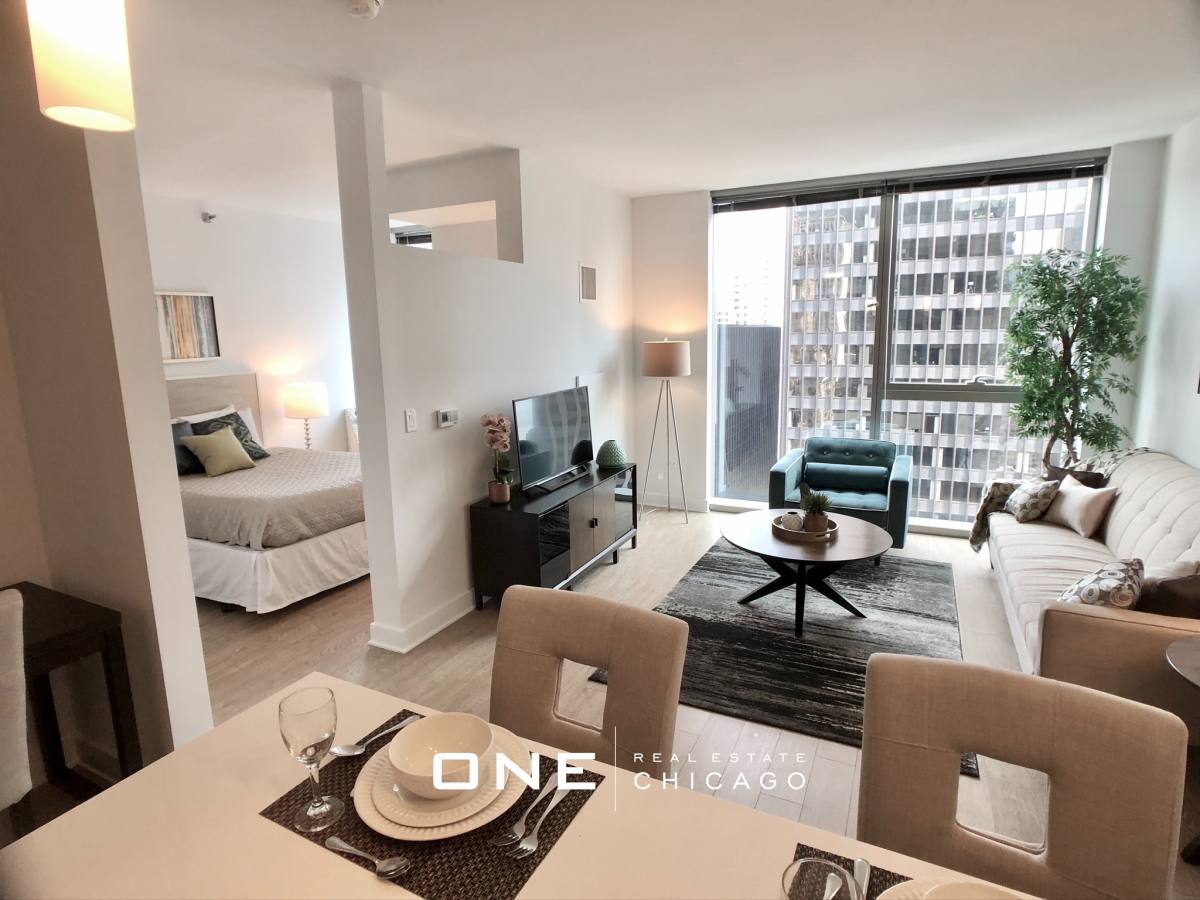 Apartment for rent at 210 N Michigan #2, Chicago, IL 60601