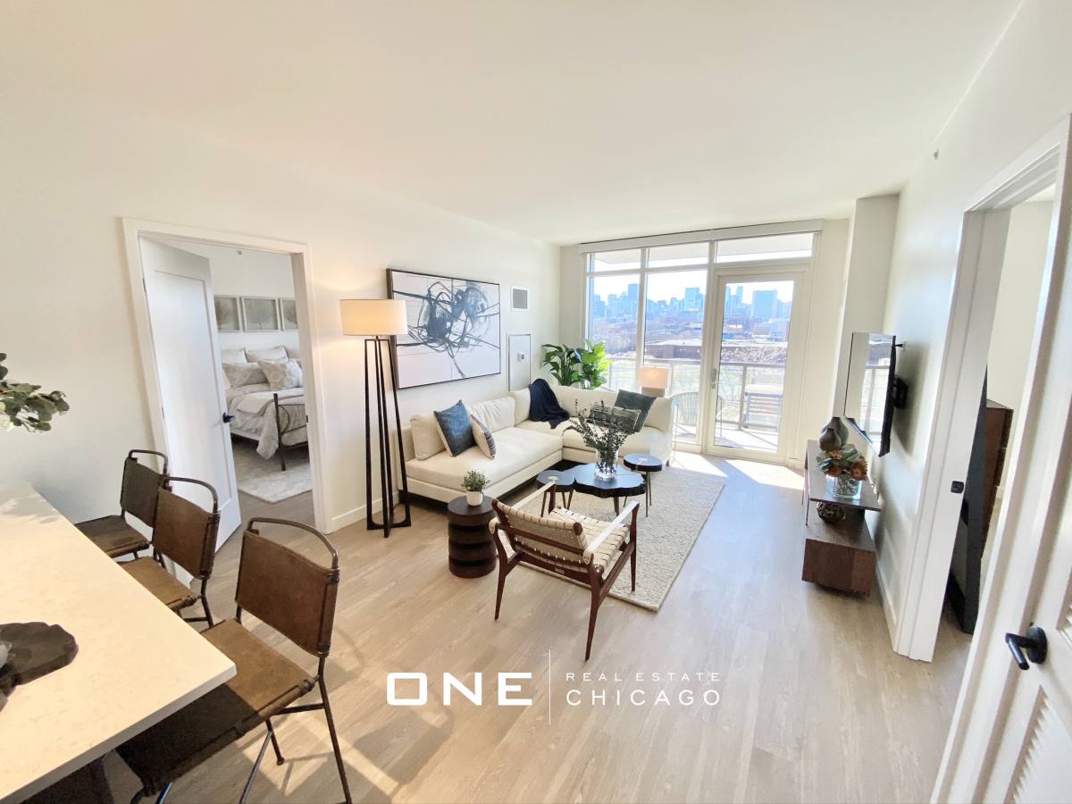 Apartment for rent at 633 W N #2, Chicago, IL 60610