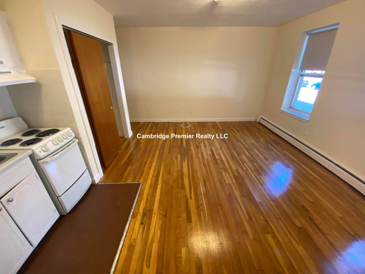 Apartment for rent at 176 Nbeacon St #1, Brighton, MA 02135