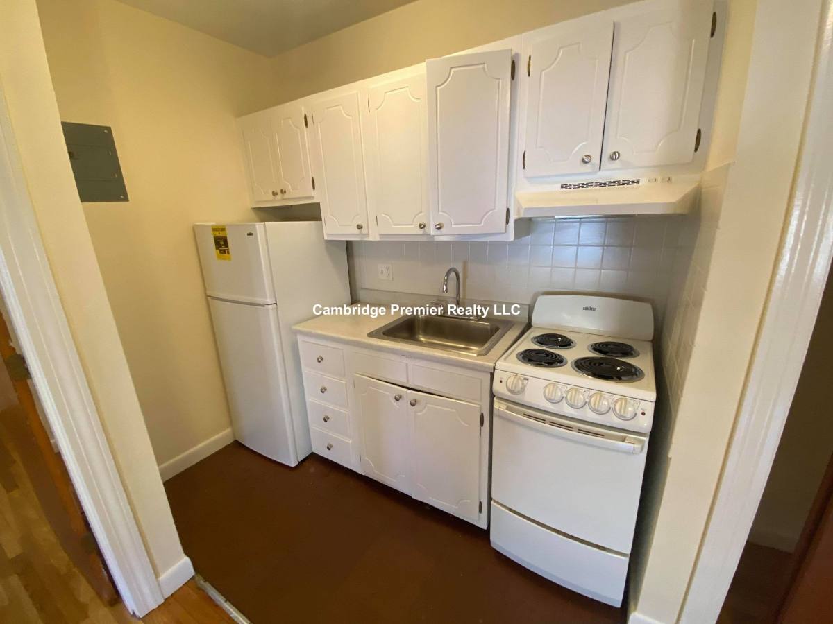 Apartment for rent at 176 Nbeacon St #1, Brighton, MA 02135