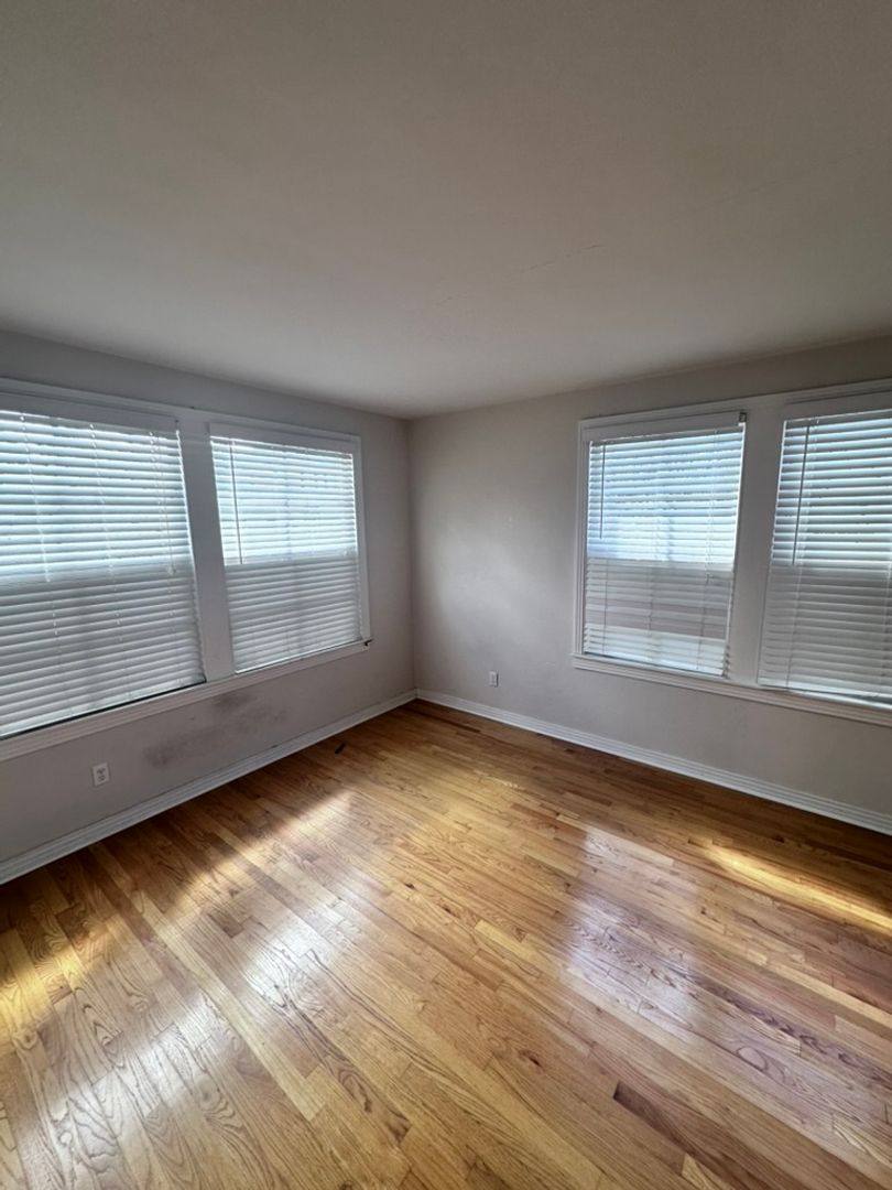 Apartment for rent at 1037 Riviera St, Jacksonville, FL 32207
