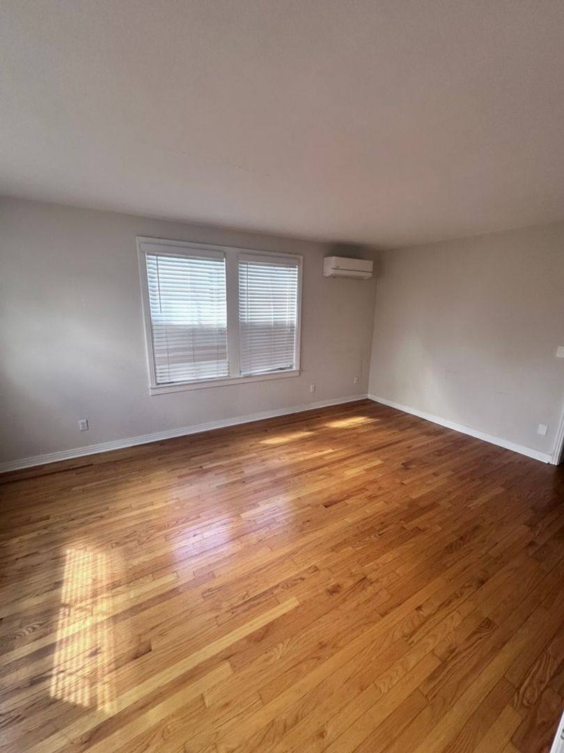 Apartment for rent at 1037 Riviera St, Jacksonville, FL 32207