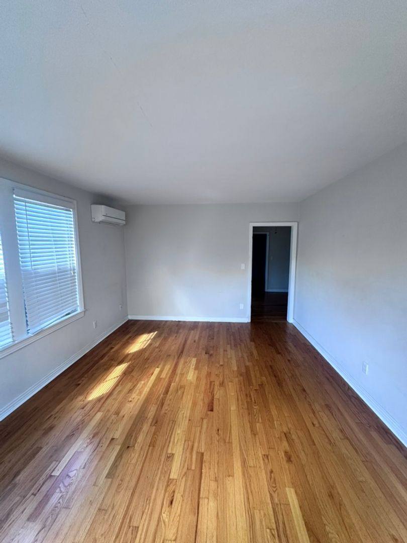 Apartment for rent at 1037 Riviera St, Jacksonville, FL 32207