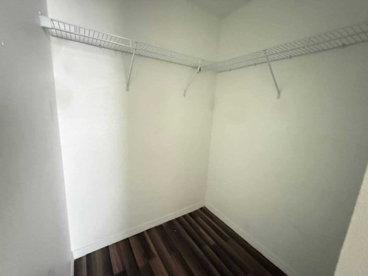 Apartment for rent at 1948 Conway Rd #6, Orlando, FL 32812