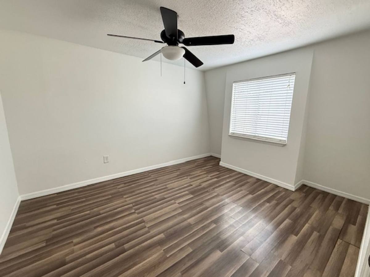 Apartment for rent at 1948 Conway Rd #6, Orlando, FL 32812