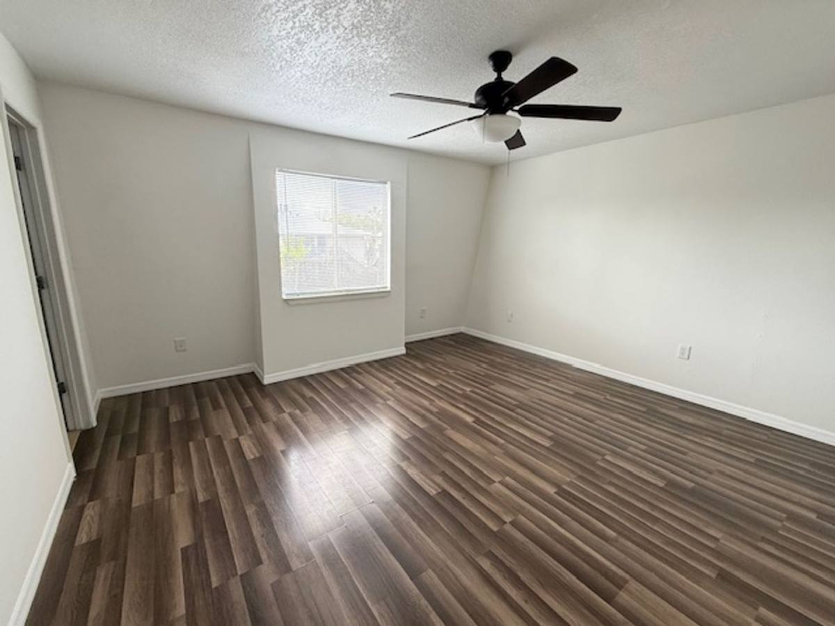 Apartment for rent at 1948 Conway Rd #6, Orlando, FL 32812