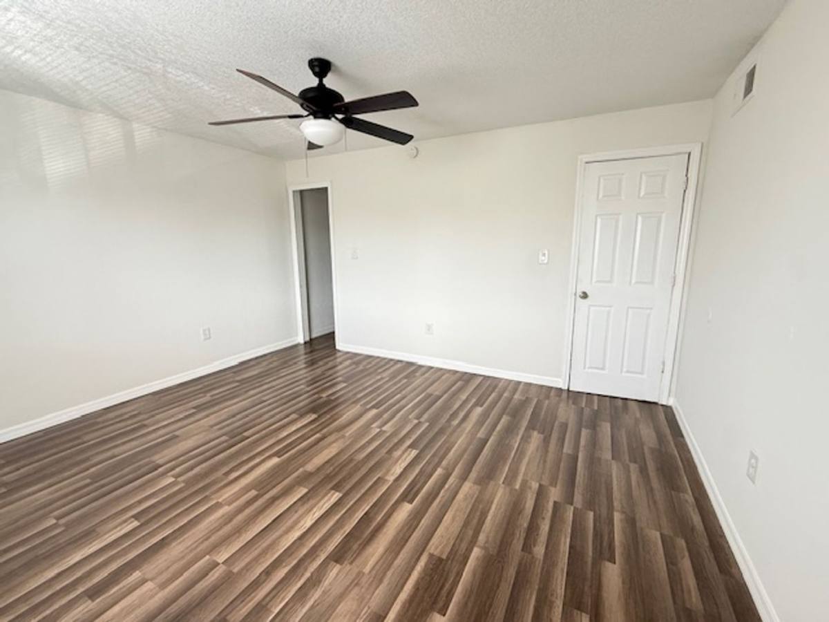 Apartment for rent at 1948 Conway Rd #6, Orlando, FL 32812