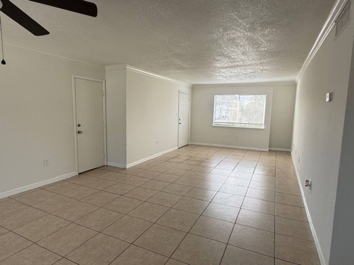 Apartment for rent at 1948 Conway Rd #6, Orlando, FL 32812