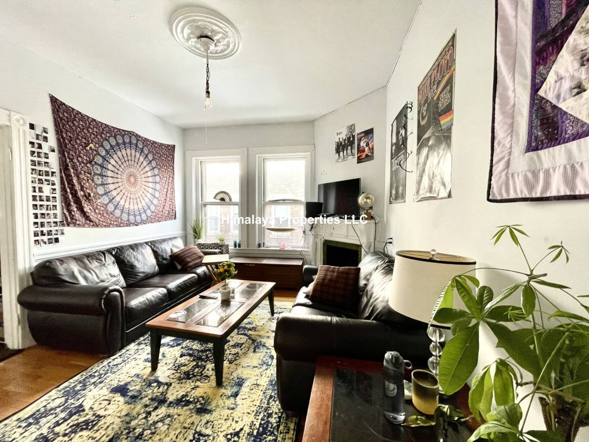 Apartment for rent at 73 Westland Ave #3, Boston, MA 02115