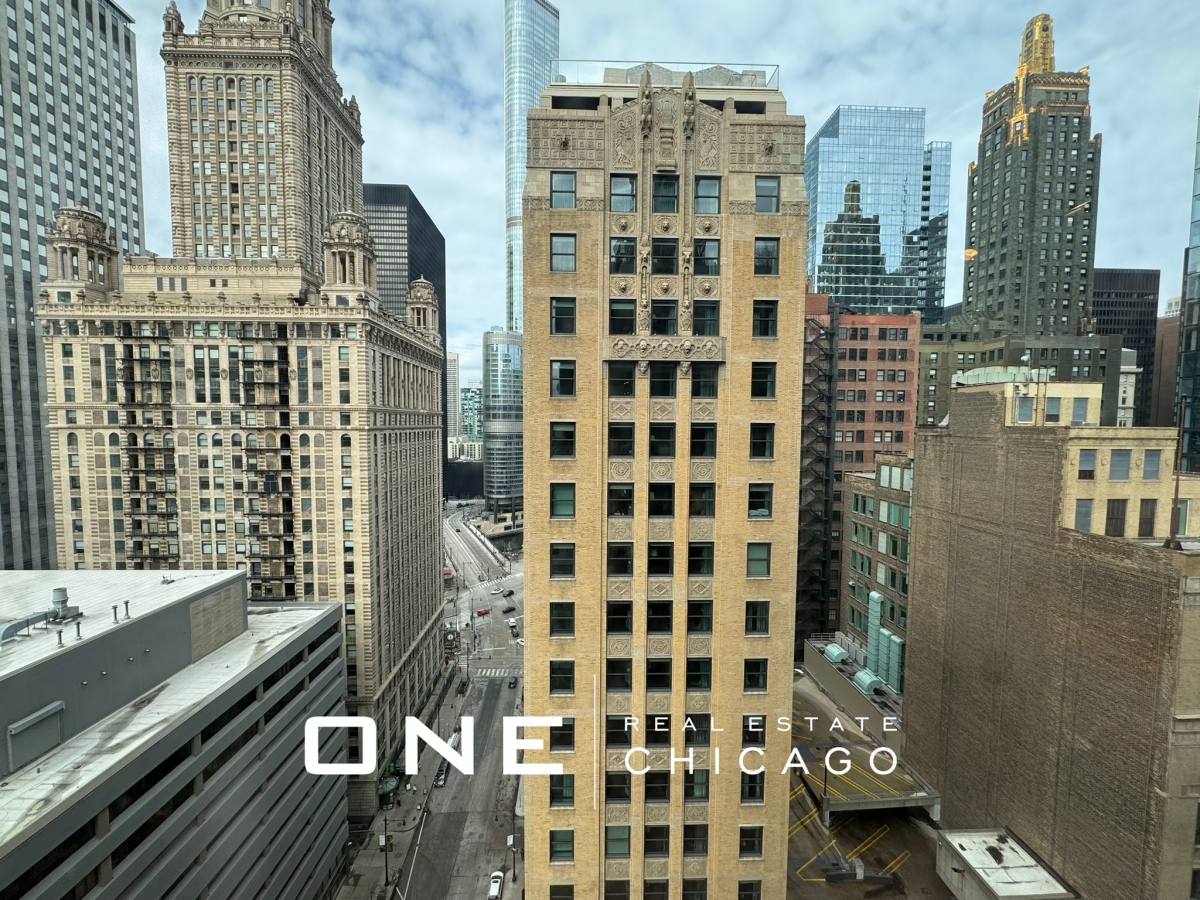 Apartment for rent at 70 E Lake St, Chicago, IL 60601