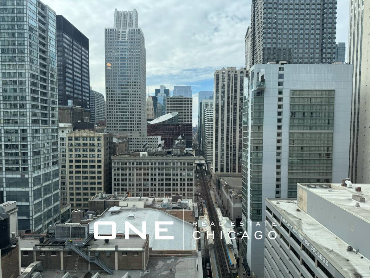 Apartment for rent at 70 E Lake St, Chicago, IL 60601
