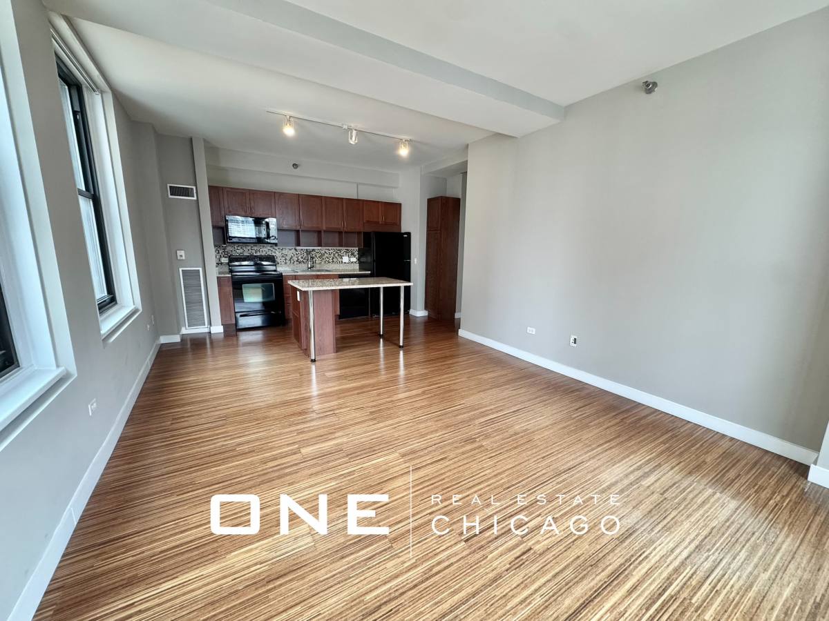 Apartment for rent at 70 E Lake St, Chicago, IL 60601