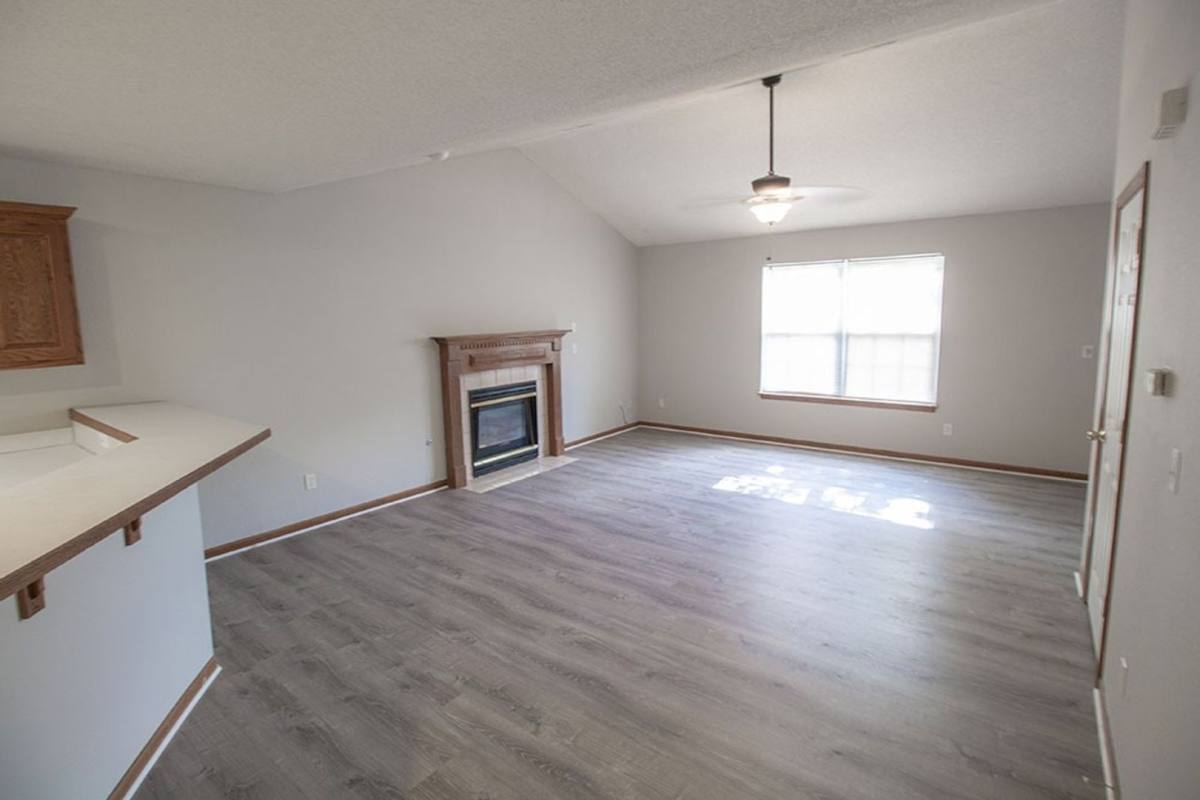 Apartment for rent at 1316 Valley Creek, Columbia, MO 65202