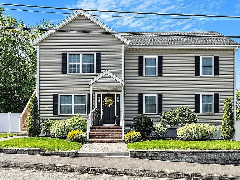 Apartment for rent at 25 Hopkins #2, Revere, MA 02151