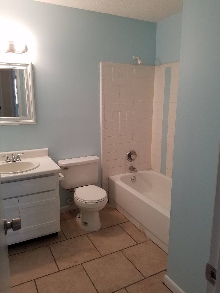 Apartment for rent at 99 Celia Dr, East Dublin, GA 31027