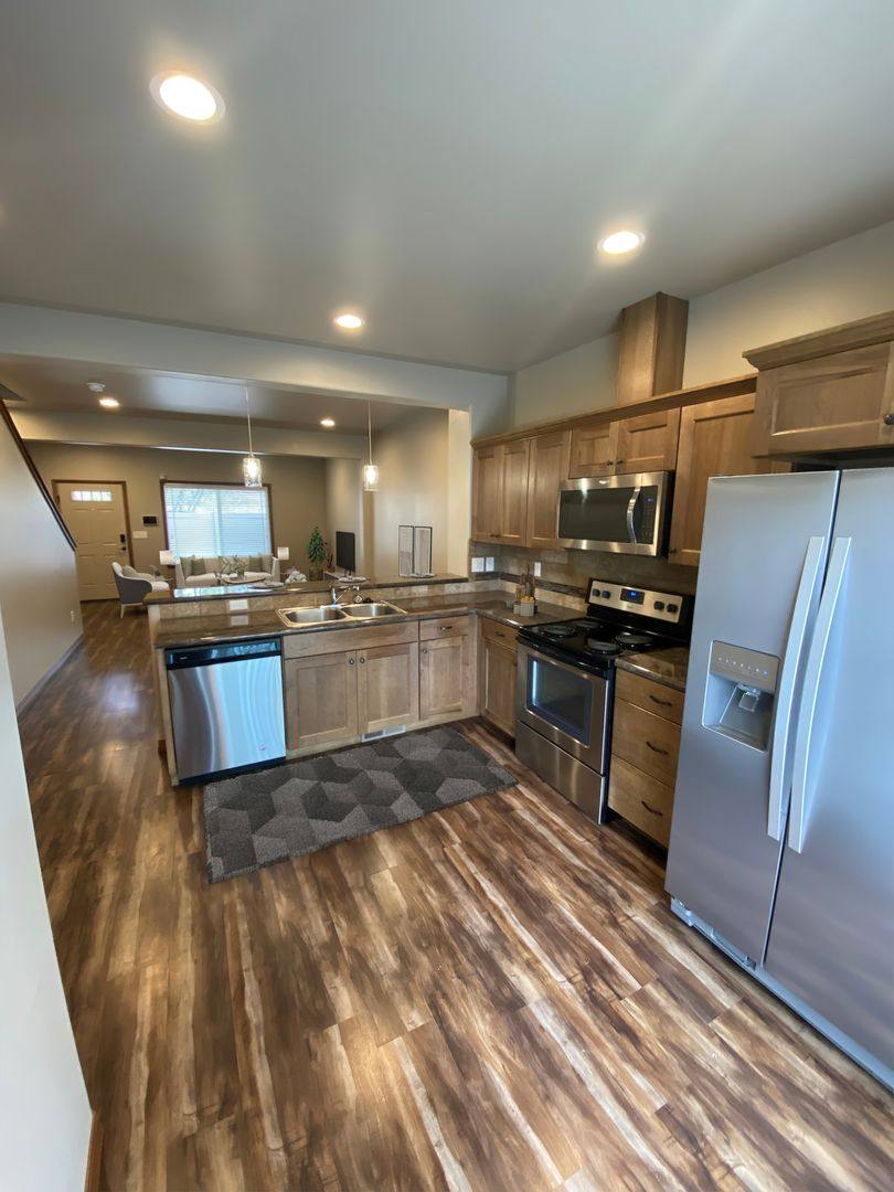 Apartment for rent at 615 S 3rd St, Selah, WA 98942