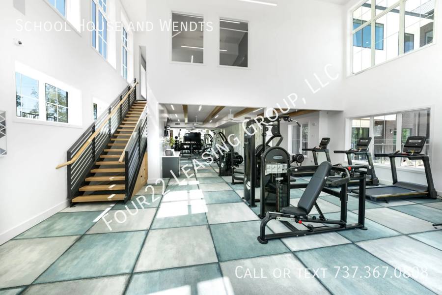 Townhouse for rent at 10707 Lake Creek Parkway #70182, Austin, TX 78750