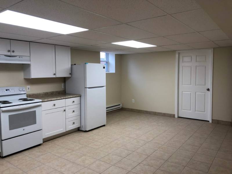Apartment for rent at 420 N St, Yale, MI 48097