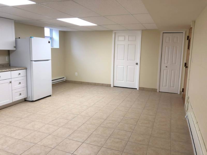 Apartment for rent at 420 N St, Yale, MI 48097