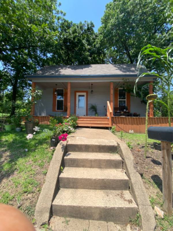 House for rent at 221 S Main, Bonham, TX 75418