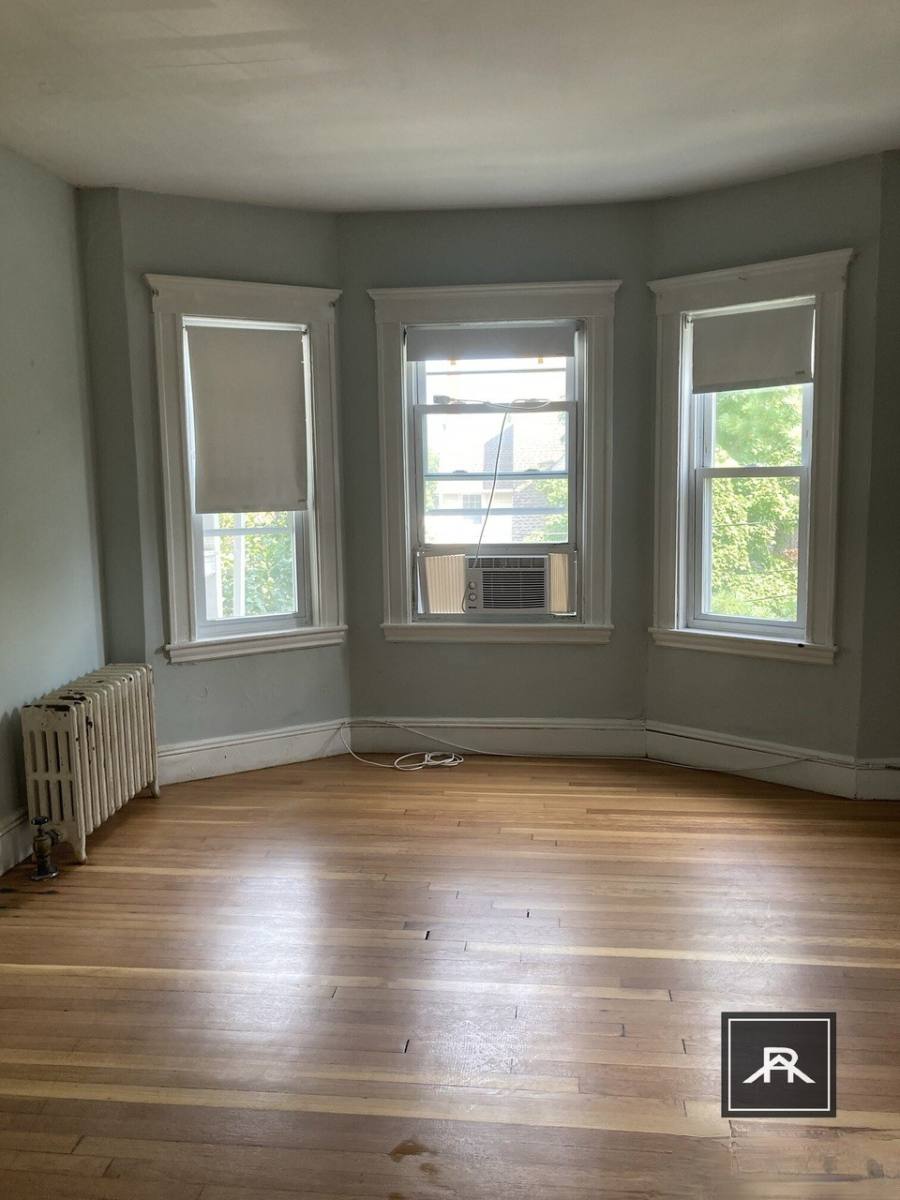 Townhouse for rent at 17 Radnor #1, Brighton, MA 02135