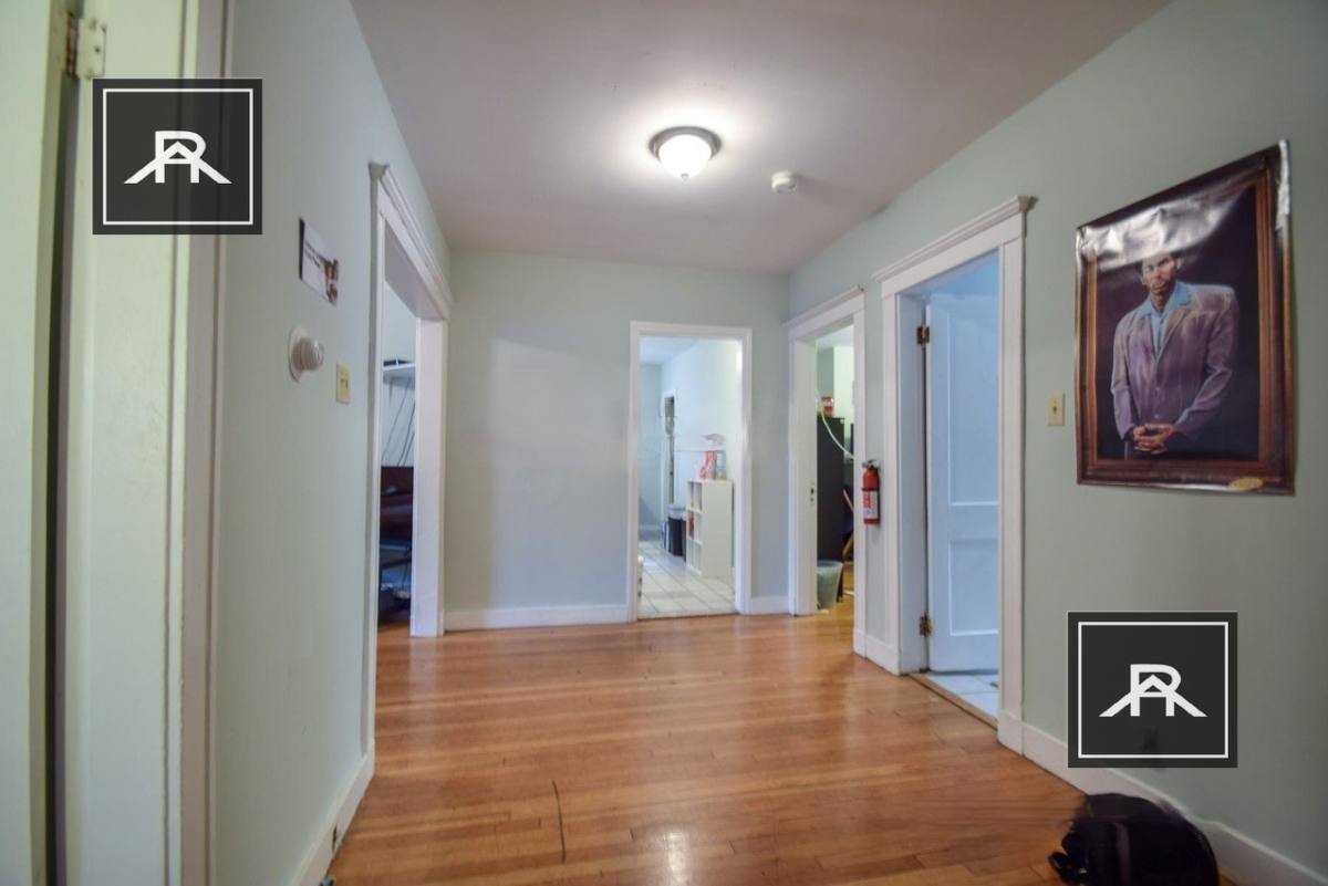 Townhouse for rent at 17 Radnor #1, Brighton, MA 02135