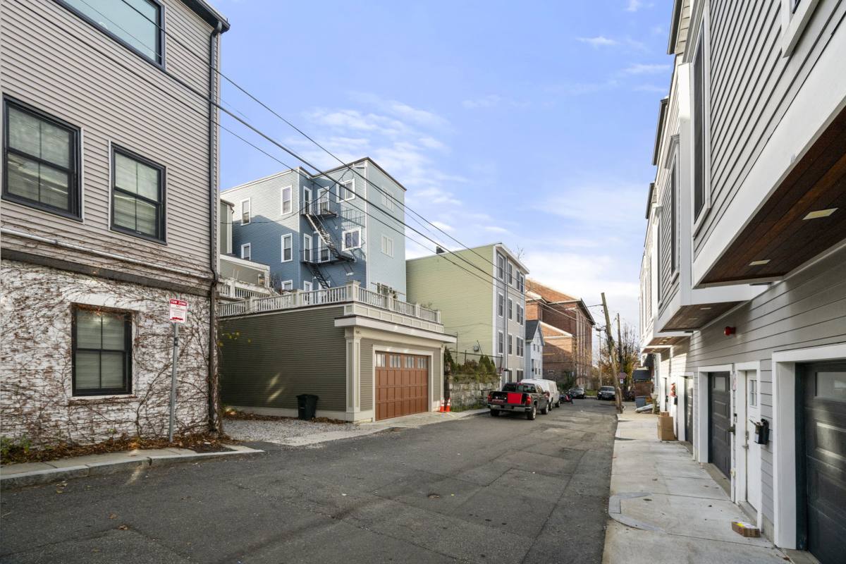 Apartment for rent at 10 Lamson Court #3, East Boston, MA 02128