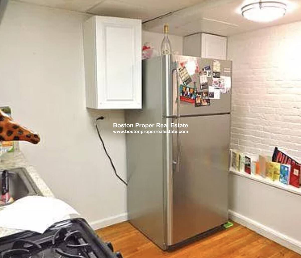 Apartment for rent at 32 Irving #B, Boston, MA 02114