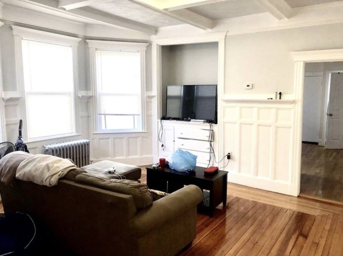 Apartment for rent at 114-116 Thornton St #1, Roxbury, MA 02119