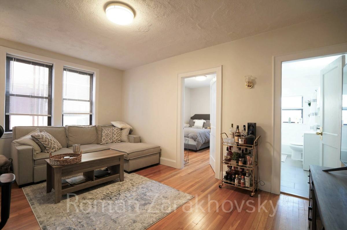 Apartment for rent at 429 Broadway #22A, Somerville, MA 02145