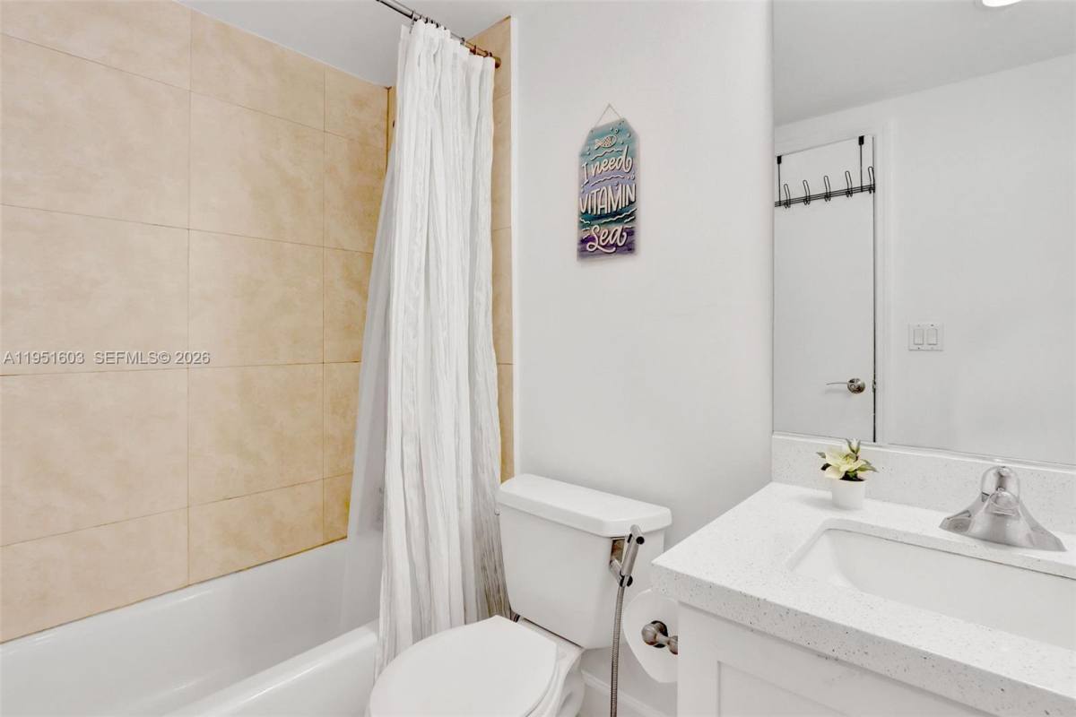 Condo for rent at 7501 E Treasure Dr #75019EF, Miami Beach, FL 33141