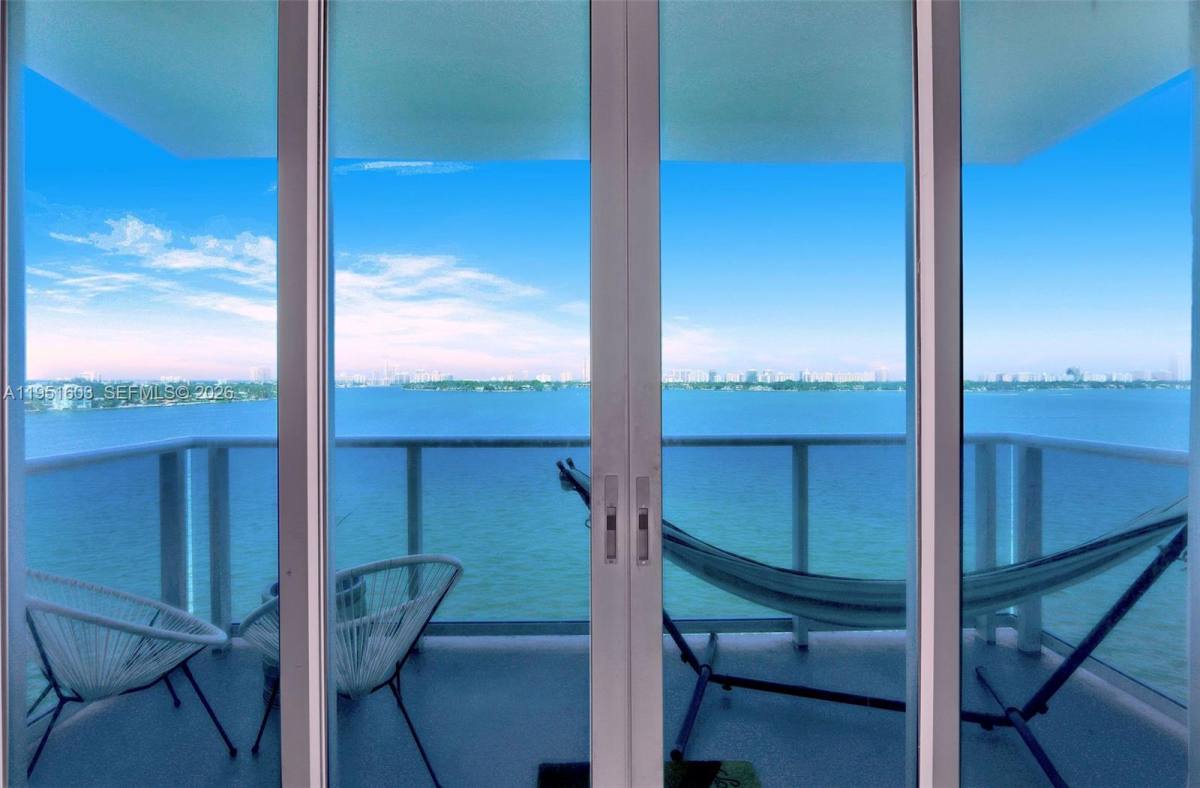 Condo for rent at 7501 E Treasure Dr #75019EF, Miami Beach, FL 33141