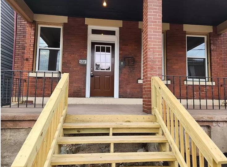 House for rent at 1238 Superior Ave, Pittsburgh, PA 15212