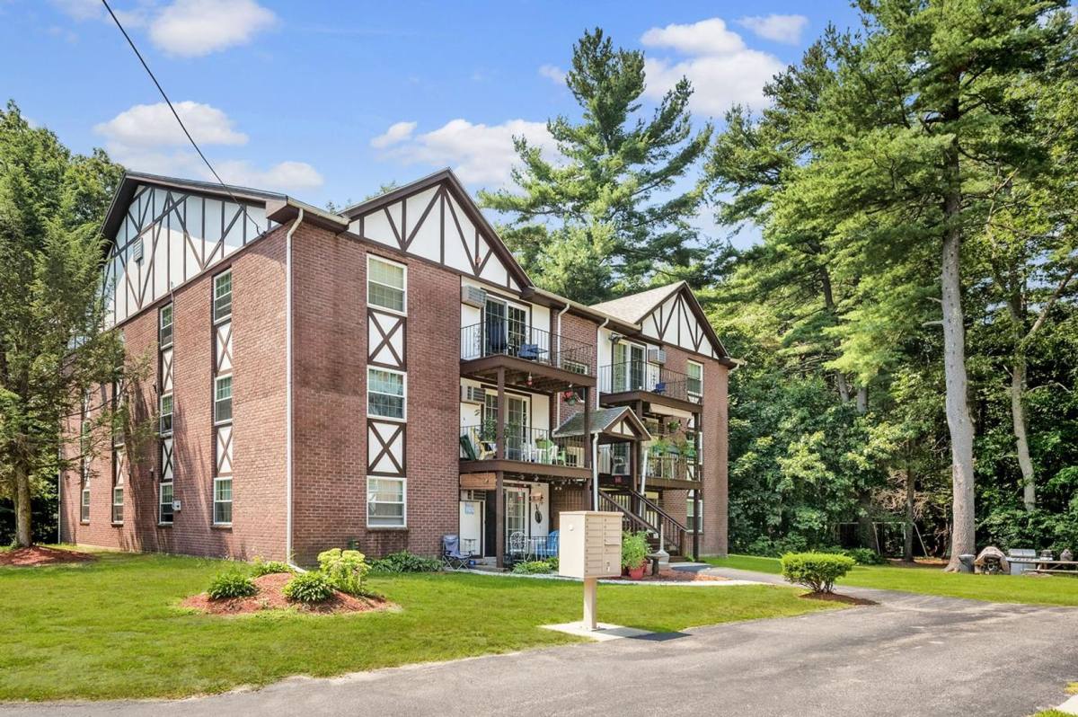 Apartment for rent at 2 Autumn Way, Seabrook, NH 03874
