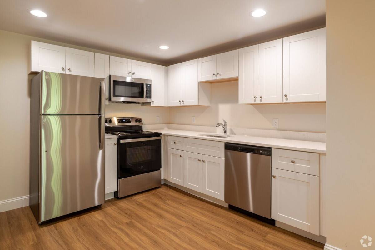 Apartment for rent at 2 Autumn Way, Seabrook, NH 03874