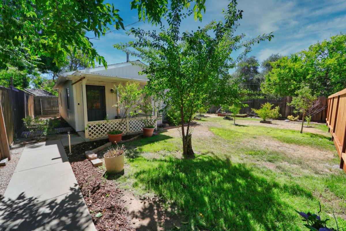 House for rent at 3131 63rd St, Sacramento, CA 95820